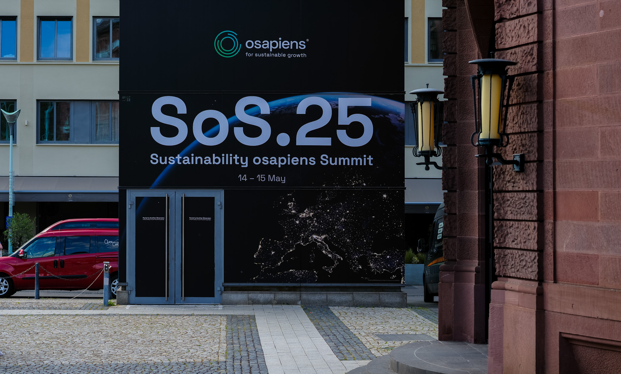 Stage design for Sustainability osapiens Summit 2025